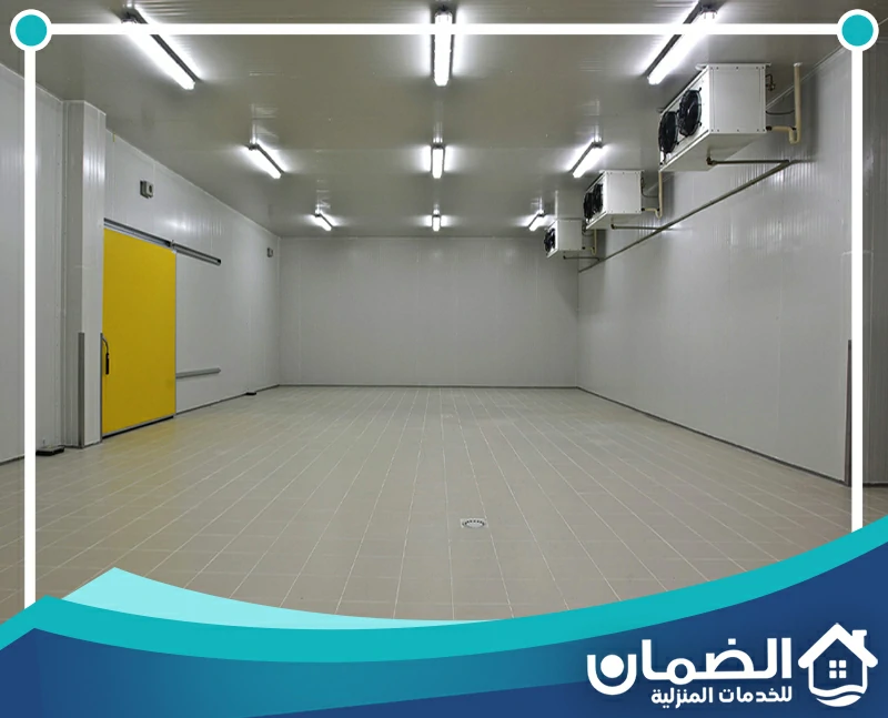 أفضل محل تصليح غرف تبريد في الإمارات 0527042162 شركة الضمان تنفيذ أعمال تصليح غرفة تبريد تشمل فحص وحدات التبريد وضبط التشغيل داخل محل متخصص بالإمارات