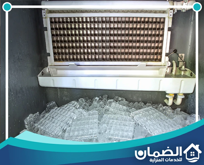 صيانة ماكينات آيس ميكر في الإمارات 0527042162 شركة الضمان فحص نظام تصنيع الثلج داخل الايس ميكر مع مراجعة توزيع المياه وكفاءة وحدة التجميد