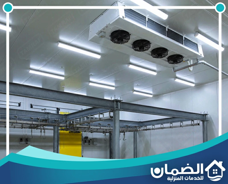 صيانة غرف تبريد وتجميد في دبي 0527042162 شركة الضمان صيانة وحدات تبريد غرف التبريد في دبي لضبط تدفق الهواء واستقرار درجة التبريد.